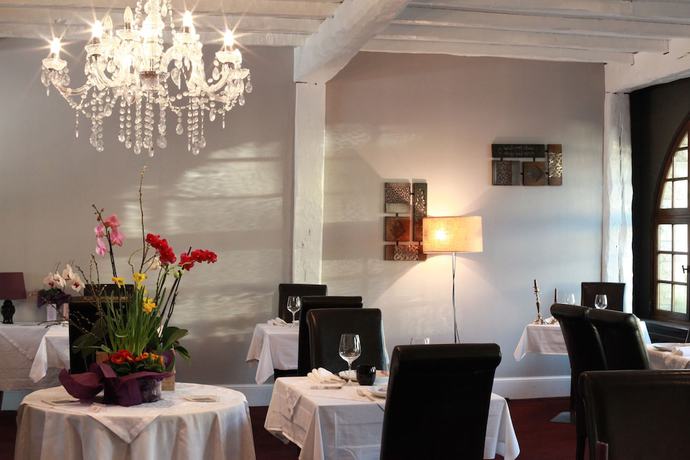 Imagen del bar/restaurante del Hotel de Lorraine, LONGUYON. Foto 5