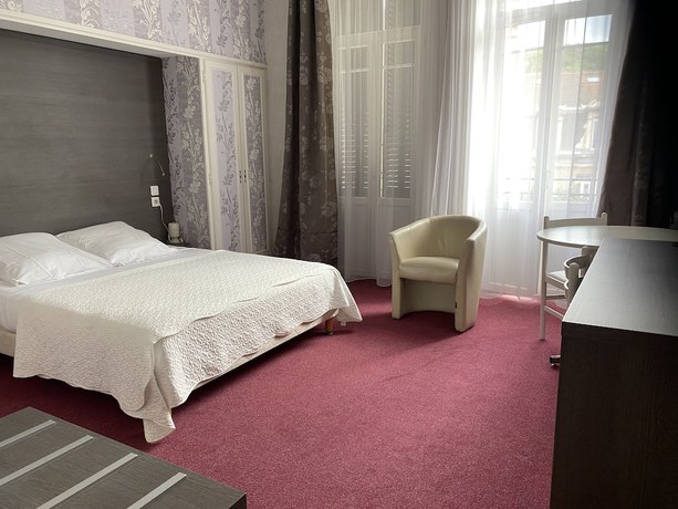 Imagen de la habitación del Hotel de Paris, CHATEL GUYON. Foto 15