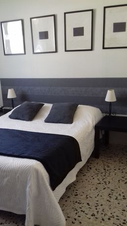 Imagen de la habitación del Hotel de Thau. Foto 10