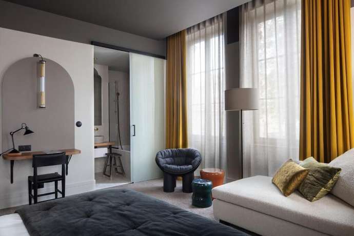 Imagen de la habitación del Hotel de l\'Abbaye, Lyon. Foto 14