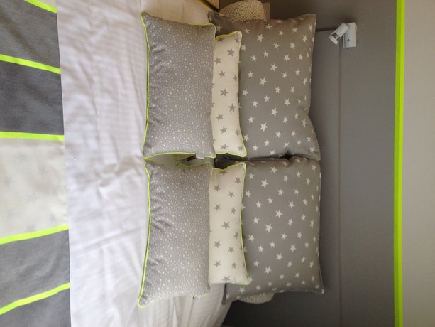 Imagen de la habitación del Hotel de la Croix Rousse. Foto 11