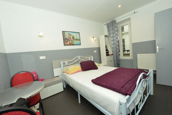 Imagen de la habitación del Hotel de la Poste. Foto 2