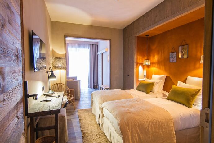 Imagen de la habitación del Hotel de la Roche. Foto 14