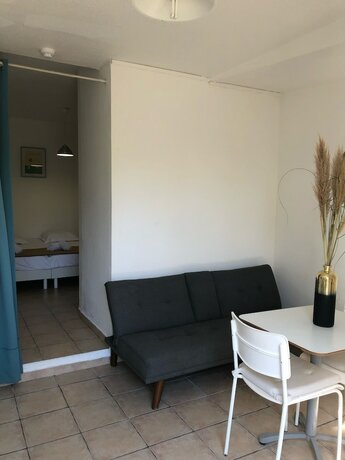 Imagen de la habitación del Hotel de la mer &ndash; Restaurant Tom Cariano. Foto 12