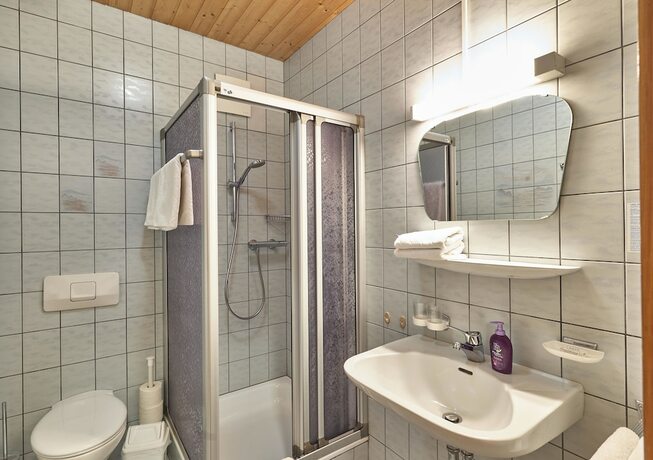 Imagen de la habitación del Hotel der B&auml;ume. Foto 17