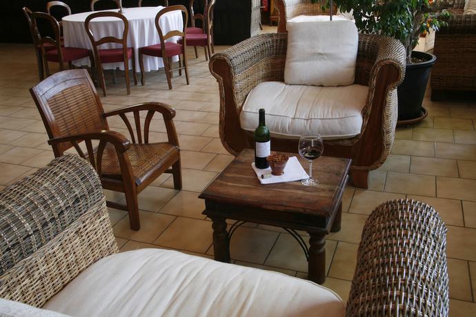 Imagen del bar/restaurante del Hotel des Vignes. Foto 3