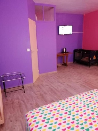 Imagen de la habitación del Hotel du Ch&acirc;teau Blanc. Foto 19