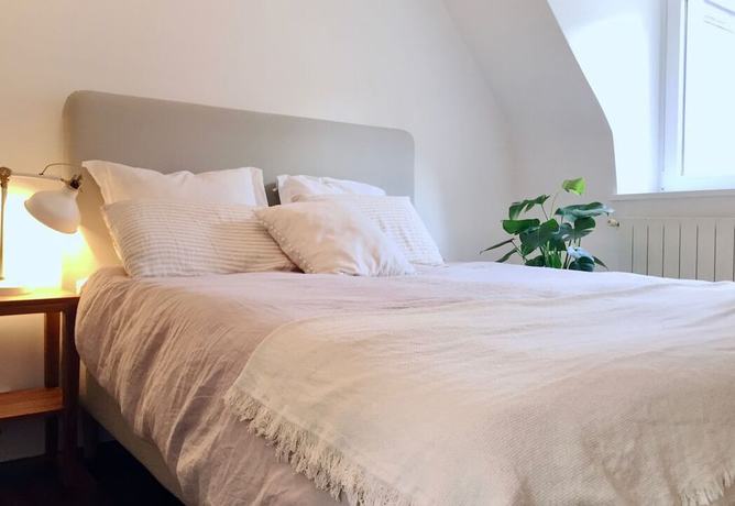 Imagen de la habitación del Hotel du Commerce, Semur-en-Auxois. Foto 4