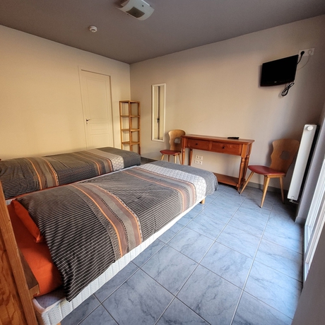 Imagen de la habitación del Hotel du lac des Corbeaux. Foto 14