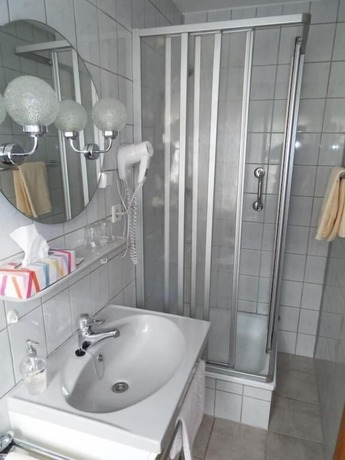 Imagen general del Hotel garni Zum Reinhartswald. Foto 5