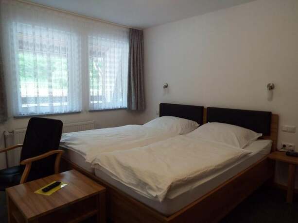 Imagen general del Hotel garni Zum Reinhartswald. Foto 10