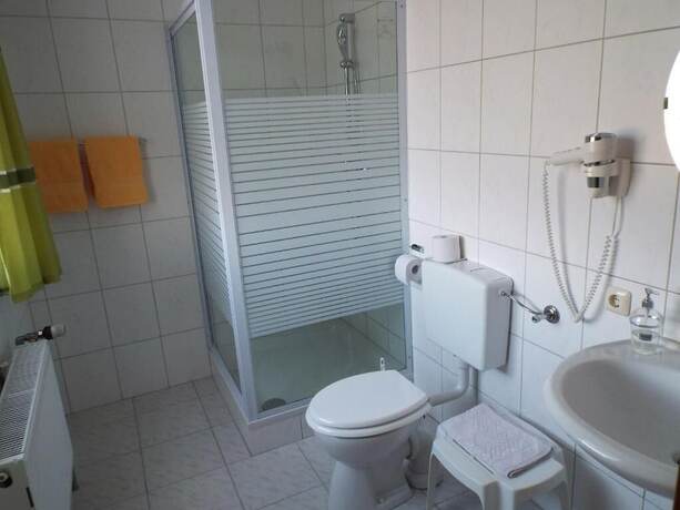 Imagen general del Hotel garni Zum Reinhartswald. Foto 12
