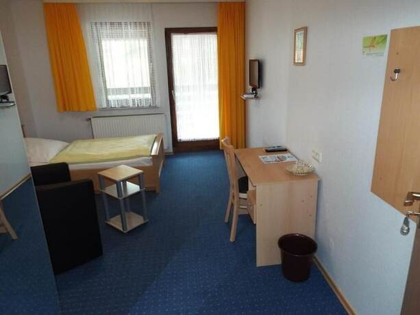 Imagen general del Hotel garni Zum Reinhartswald. Foto 13