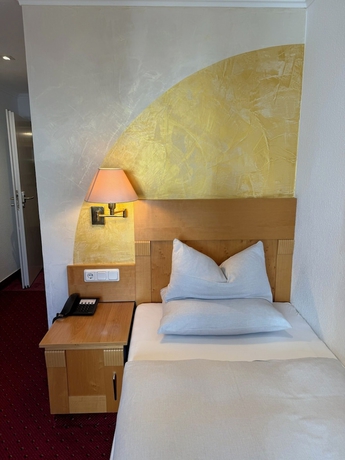 Imagen de la habitación del Hotel gold Self-Check-In-Hotel Pfullendorf. Foto 7