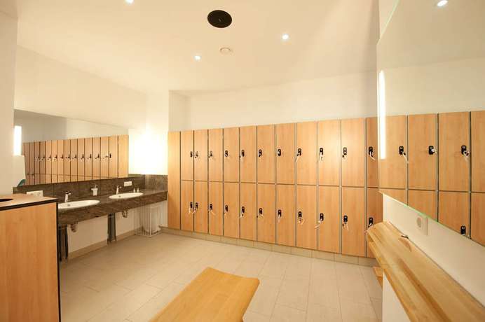 Imagen de la piscina del Hotel im Golfpark Strelasund. Foto 16