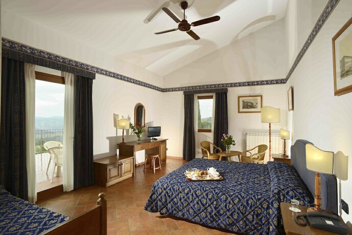 Imagen de la habitación del Hotel in San Donato Fronzano. Foto 15