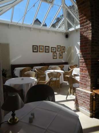 Imagen del bar/restaurante del Hotel jean de Bruges. Foto 6