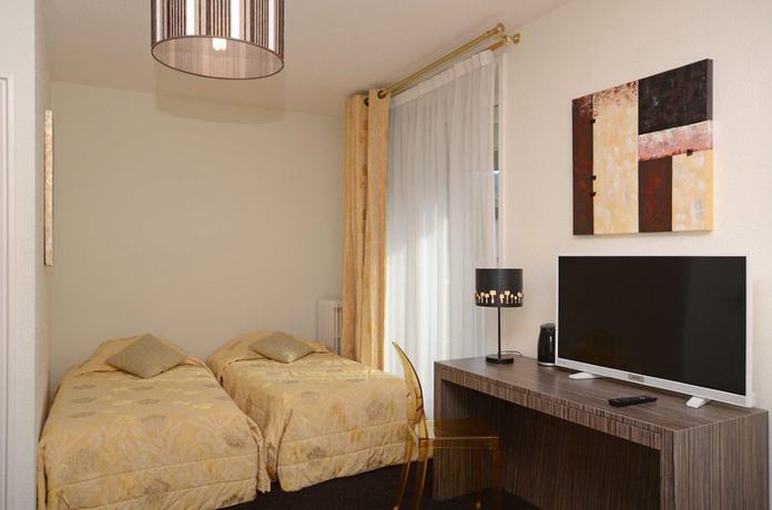 Imagen de la habitación del Hotel la R&eacute;serve, G&eacute;rardmer. Foto 2