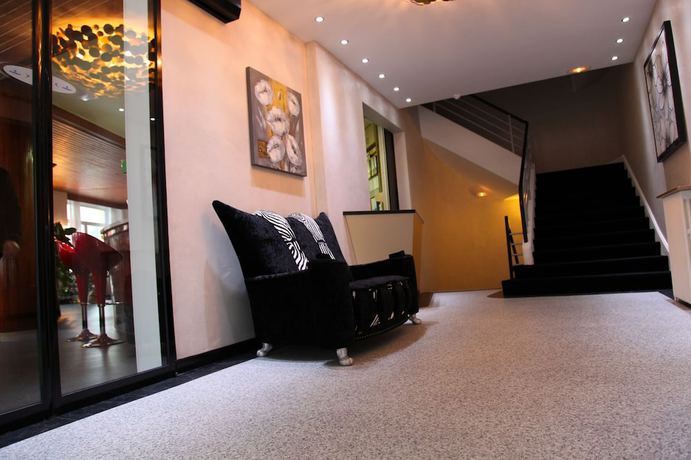 Imagen de los interiores del Hotel la R&eacute;serve, G&eacute;rardmer. Foto 20
