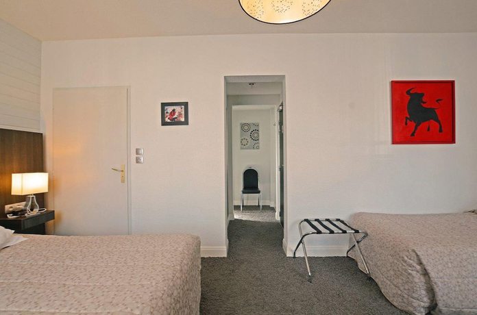 Imagen de la habitación del Hotel la R&eacute;serve, G&eacute;rardmer. Foto 6
