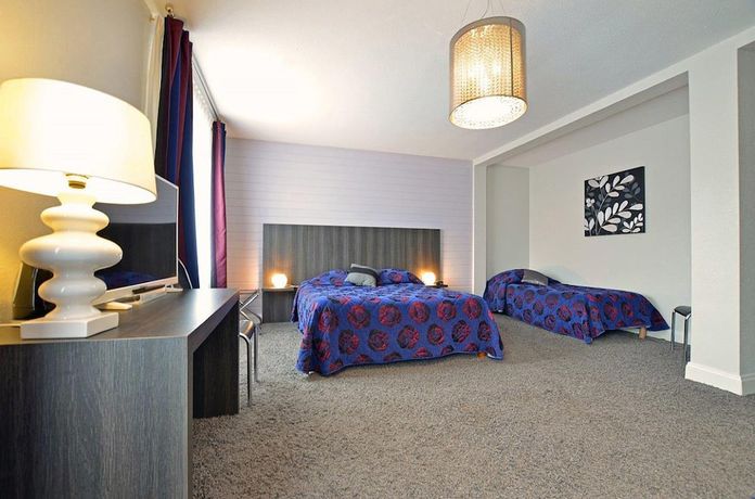 Imagen de la habitación del Hotel la R&eacute;serve, G&eacute;rardmer. Foto 19