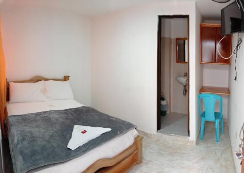Imagen de la habitación del Hotel la Victoria. Foto 17