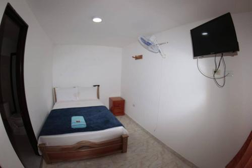 Imagen de la habitación del Hotel la Victoria. Foto 19