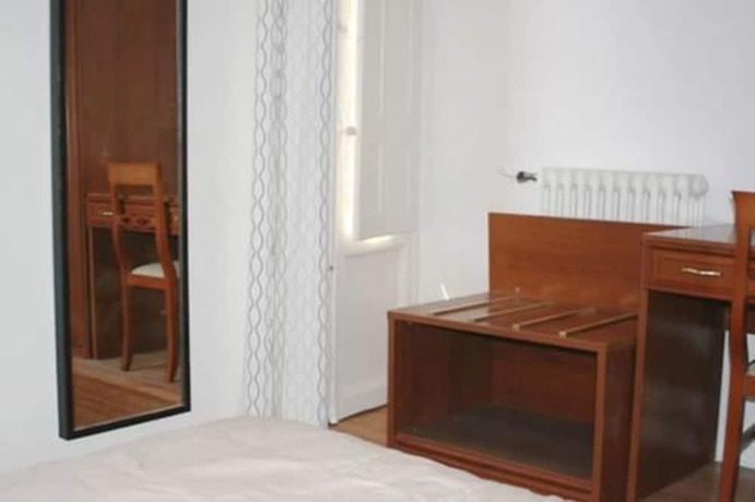 Imagen de la habitación del Hotel le 30 Etoiles. Foto 8