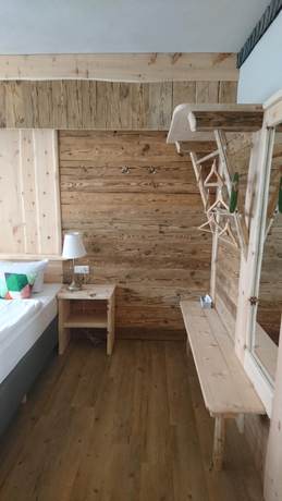 Imagen de la habitación del Hotel le Journal. Foto 6