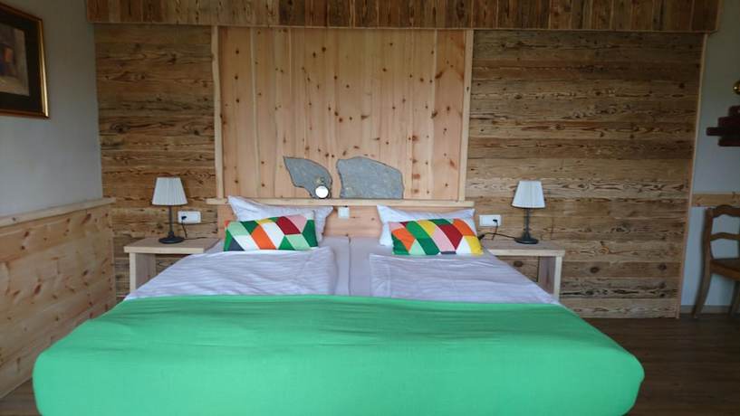 Imagen de la habitación del Hotel le Journal. Foto 7