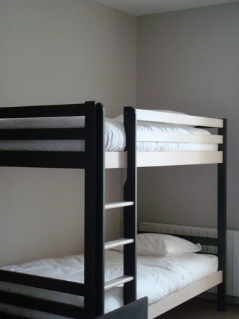 Imagen de la habitación del Hotel le Saint Aubin. Foto 2