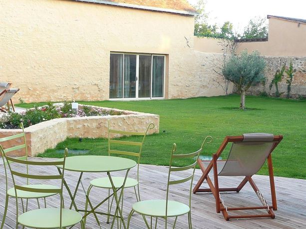 Imagen de la habitación del Hotel le Saint Aubin. Foto 9