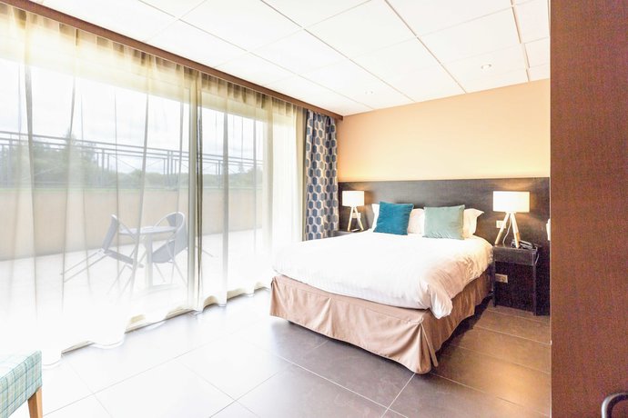 Imagen de la habitación del Hotel restaurant du Casino de Capvern. Foto 6