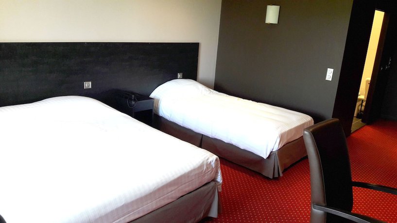 Imagen de la habitación del Hotel restaurant du Casino de Capvern. Foto 11