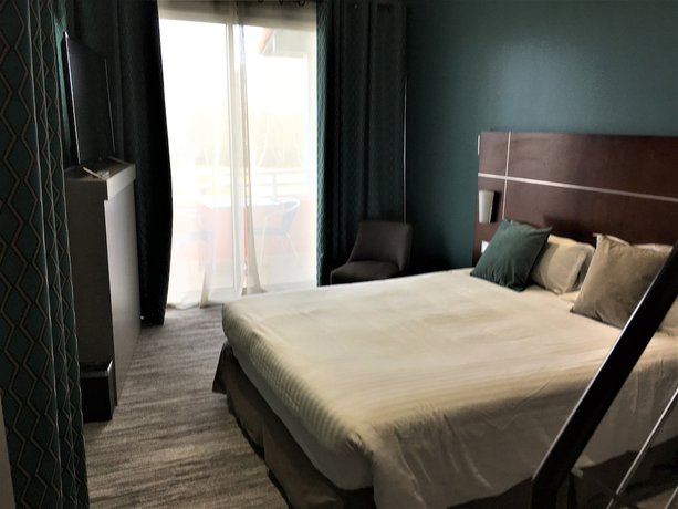 Imagen de la habitación del Hotel restaurant du Casino de Capvern. Foto 13