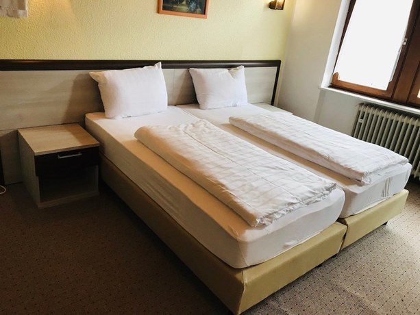Imagen de la habitación del Hotel restaurant germania. Foto 4