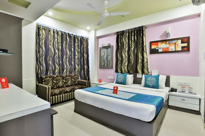 Imagen de la habitación del Hotel the grand pritam. Foto 11