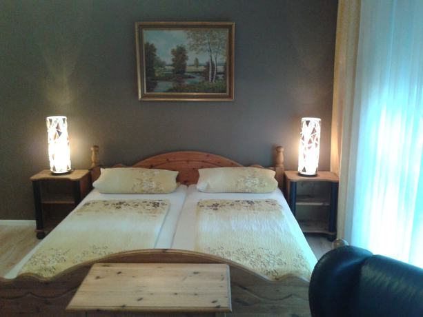 Imagen de la habitación del Hotel und Appartmenthaus Rheden. Foto 5