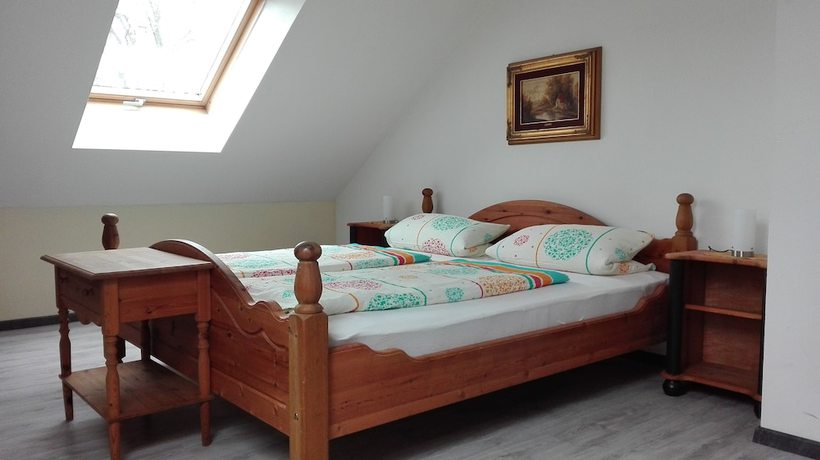 Imagen de la habitación del Hotel und Appartmenthaus Rheden. Foto 10