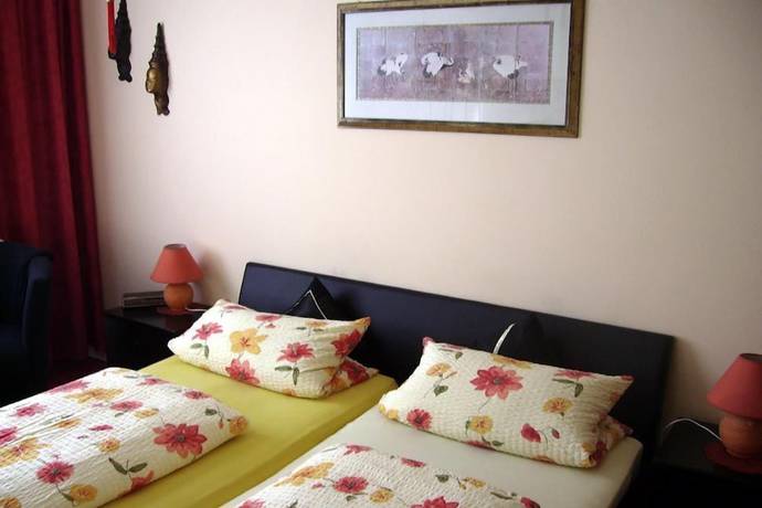 Imagen de la habitación del Hotel und Appartmenthaus Rheden. Foto 13