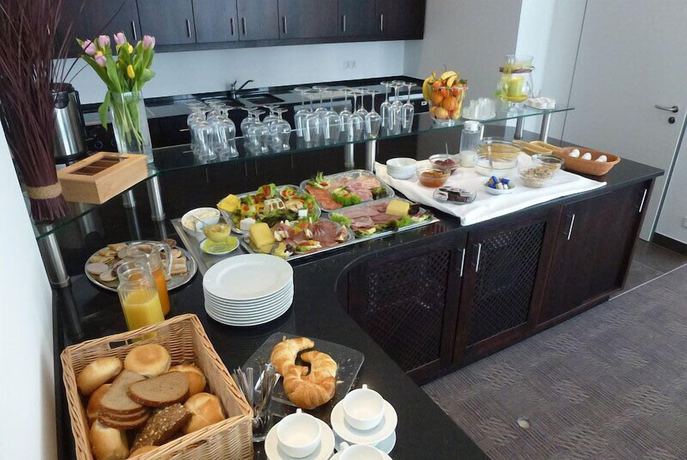 Imagen del bar/restaurante del Hotel und Café Paso. Foto 3