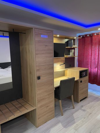 Imagen de la habitación del Hotel und Restaurant Bella Italia. Foto 2