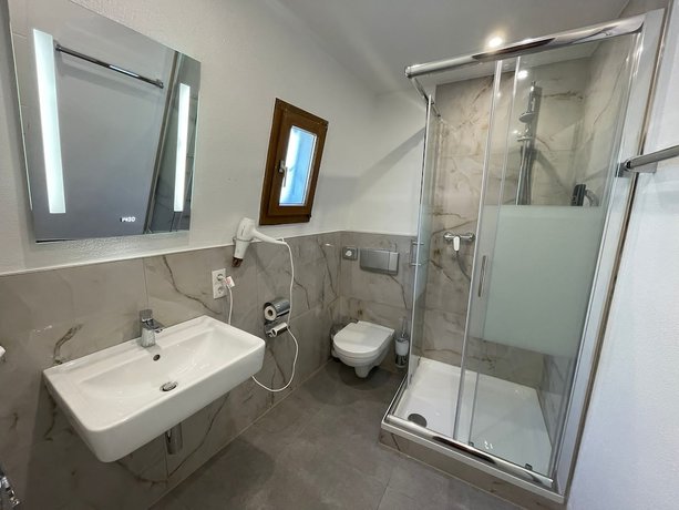 Imagen de la habitación del Hotel und Restaurant Bella Italia. Foto 8
