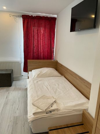 Imagen de la habitación del Hotel und Restaurant Bella Italia. Foto 13