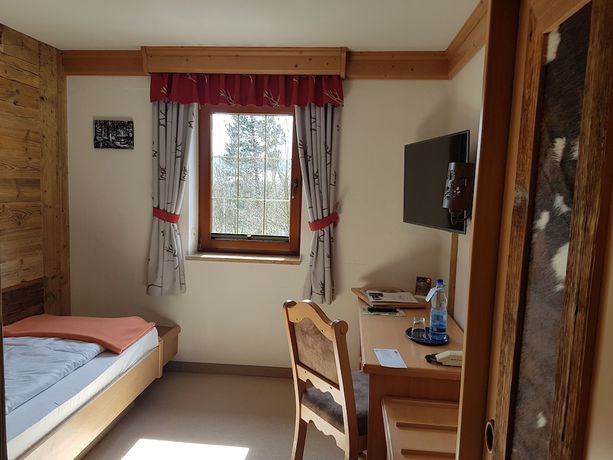 Imagen de la habitación del Hotel und Restaurant K&ouml;hlerh&uuml;tte. Foto 13
