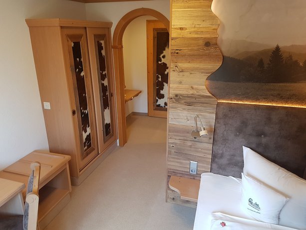 Imagen de la habitación del Hotel und Restaurant K&ouml;hlerh&uuml;tte. Foto 15
