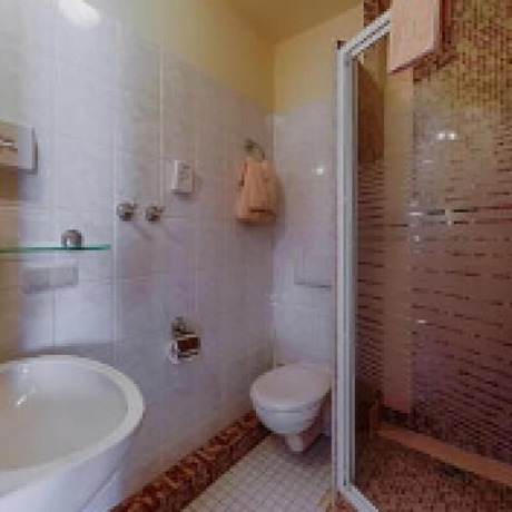 Imagen de la habitación del Hotel und Restaurant Landhaus H&ouml;now oHG. Foto 17