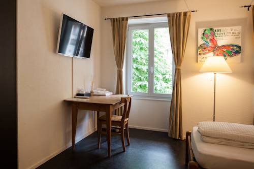 Imagen de la habitación del Hotel und Restaurant zum Hirschen. Foto 12