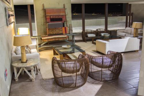 Imagen general del Hotel y Caba&ntilde;as Hornitos - Caja Los Andes. Foto 8