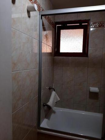 Imagen general del Hotel y Caba&ntilde;as Huallilemu Sur - Caja Los Andes. Foto 9